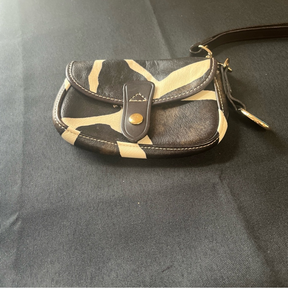 Dooney & Bourke Black and Cream Clutch